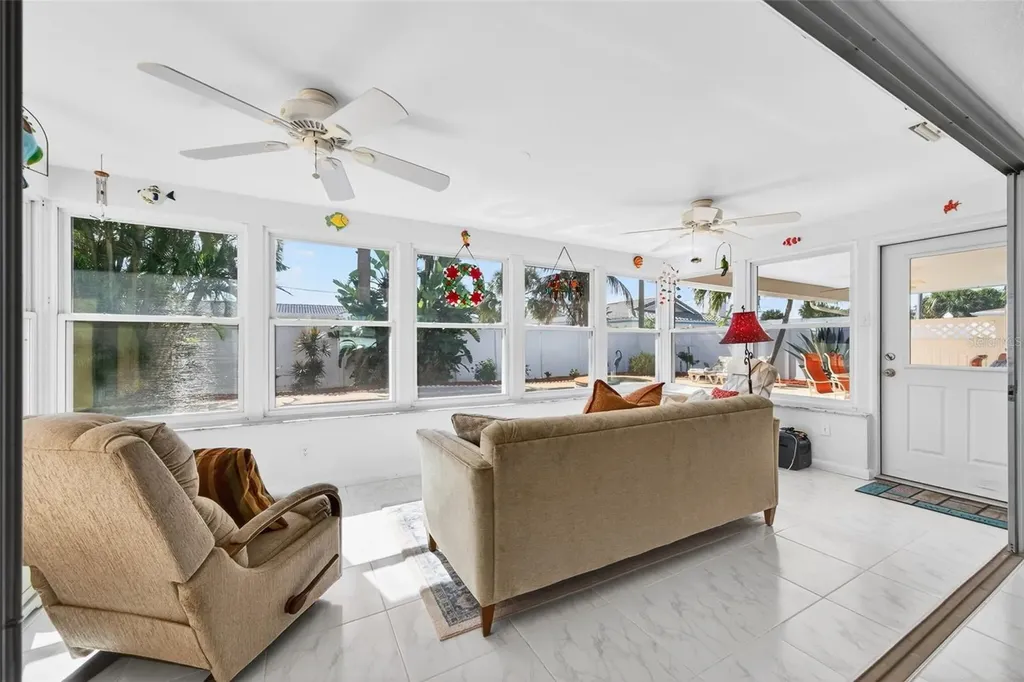 104 22nd Street Belleair Beach FL 33786