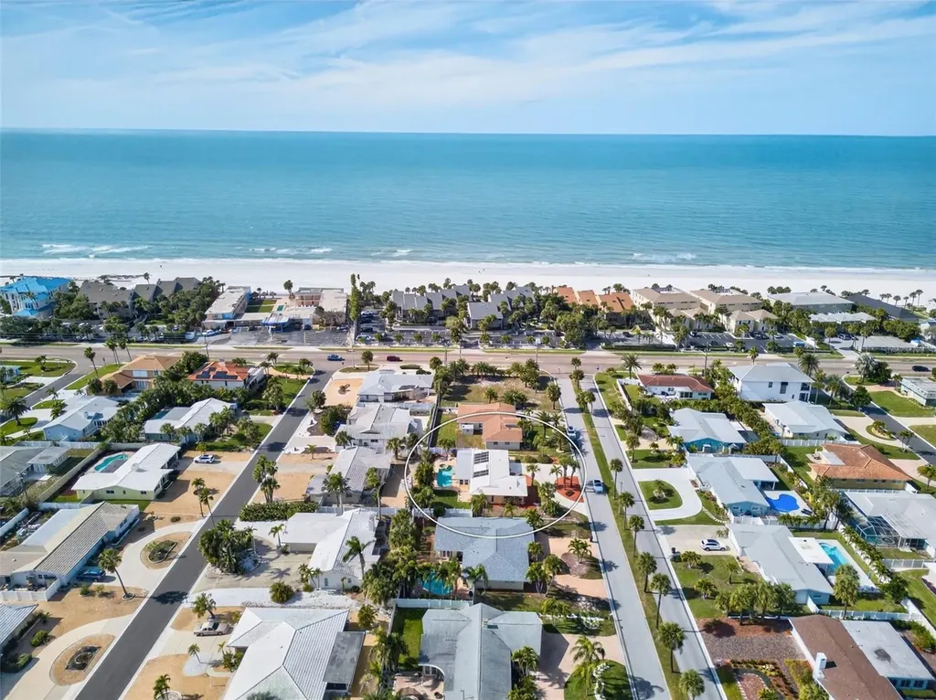 104 22nd Street Belleair Beach FL 33786