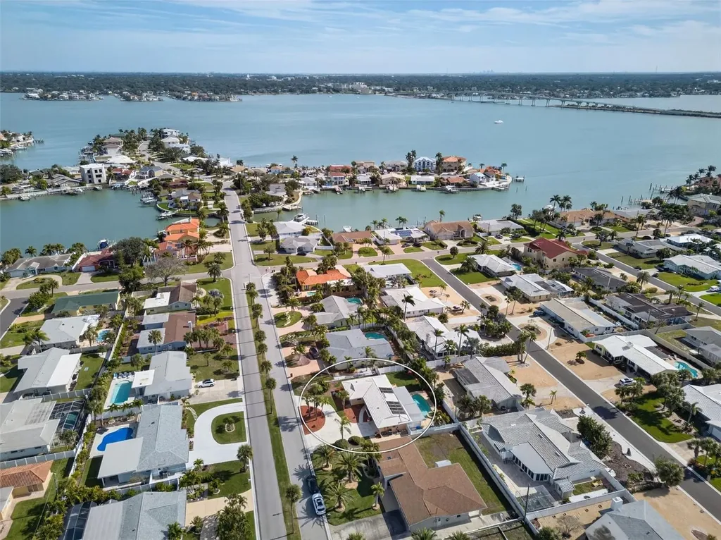 104 22nd Street Belleair Beach FL 33786