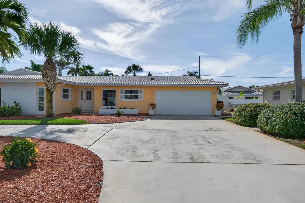 104 22nd Street Belleair Beach FL 33786