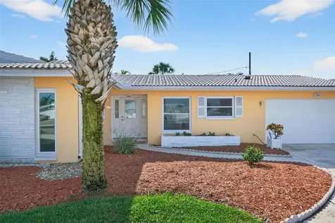 104 22nd Street Belleair Beach FL 33786