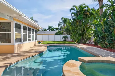 104 22nd Street Belleair Beach FL 33786