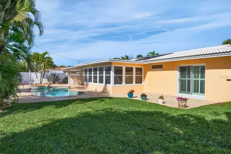 104 22nd Street Belleair Beach FL 33786