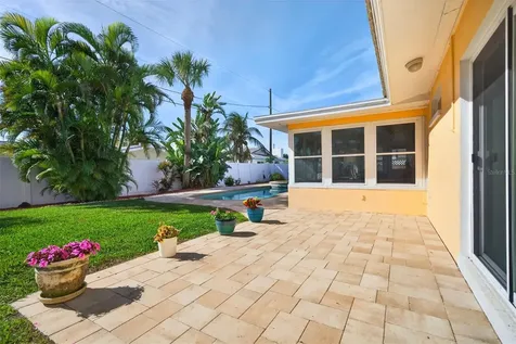 104 22nd Street Belleair Beach FL 33786