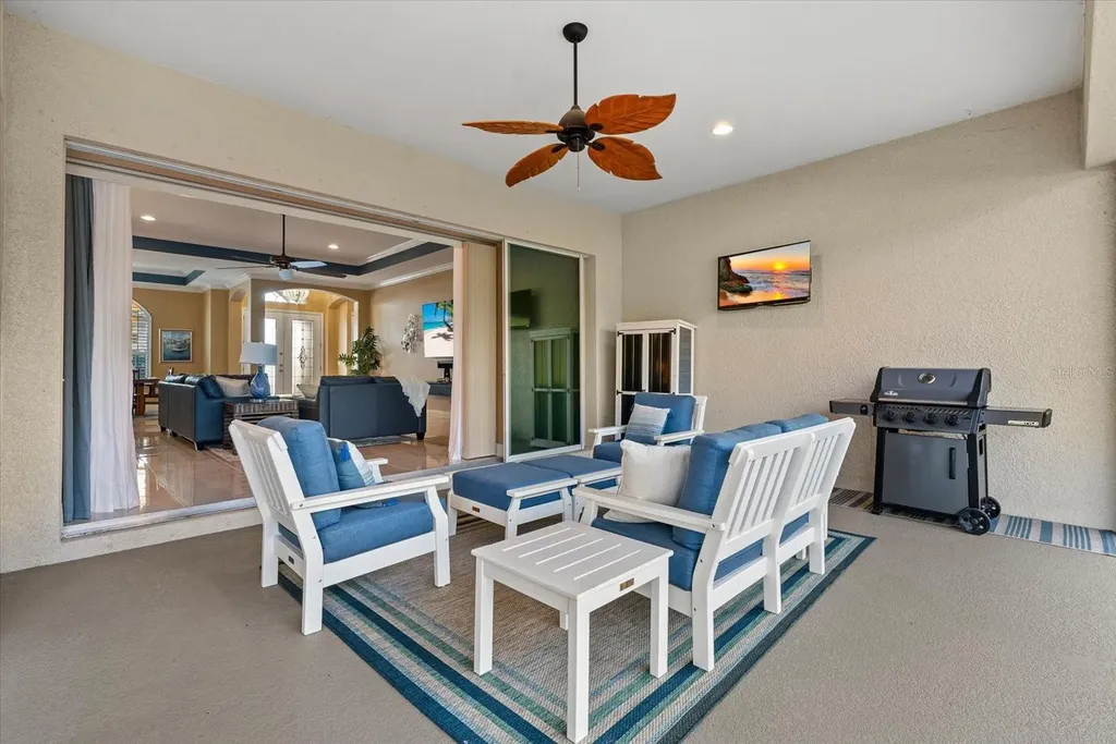 15906 39th Glen E Parrish FL 34219