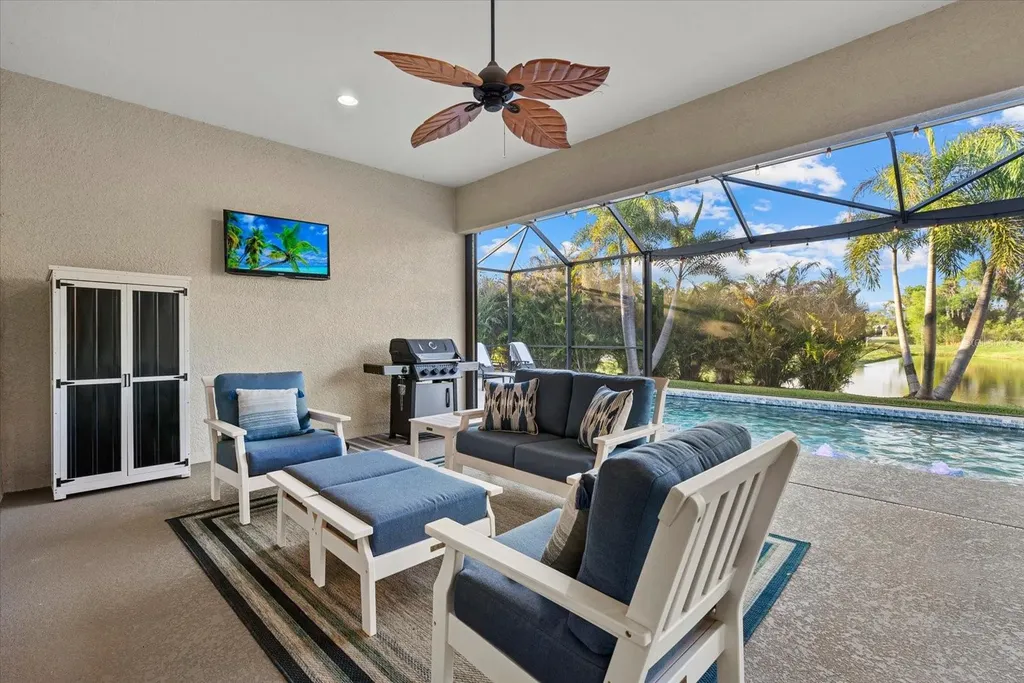 15906 39th Glen E Parrish FL 34219
