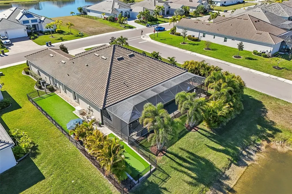 15906 39th Glen E Parrish FL 34219