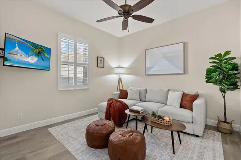 15906 39th Glen E Parrish FL 34219