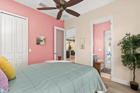 15906 39th Glen E Parrish FL 34219