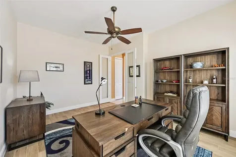 15906 39th Glen E Parrish FL 34219