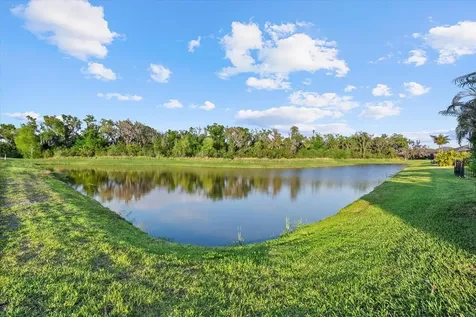 15906 39th Glen E Parrish FL 34219