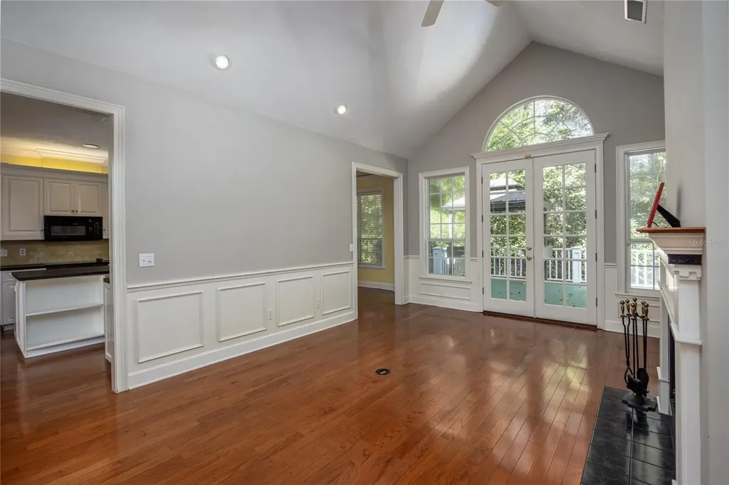 4509 NW 53rd Street Gainesville FL 32606