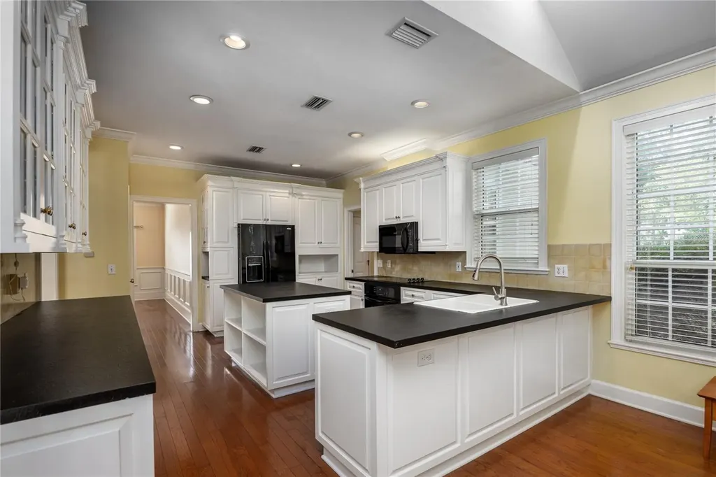 4509 NW 53rd Street Gainesville FL 32606