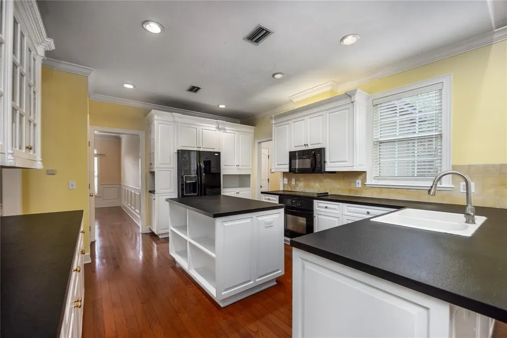 4509 NW 53rd Street Gainesville FL 32606