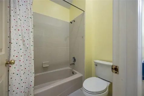 4509 NW 53rd Street Gainesville FL 32606