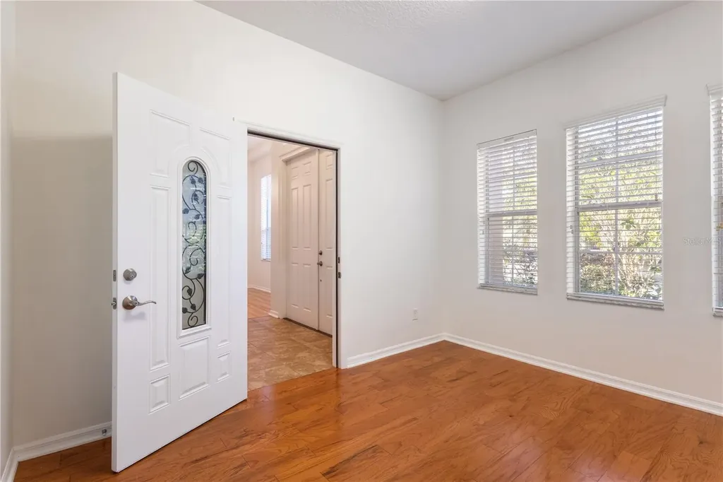 20261 Ravens End Drive Tampa FL 33647