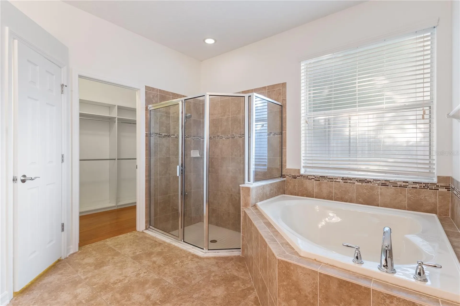 20261 Ravens End Drive Tampa FL 33647