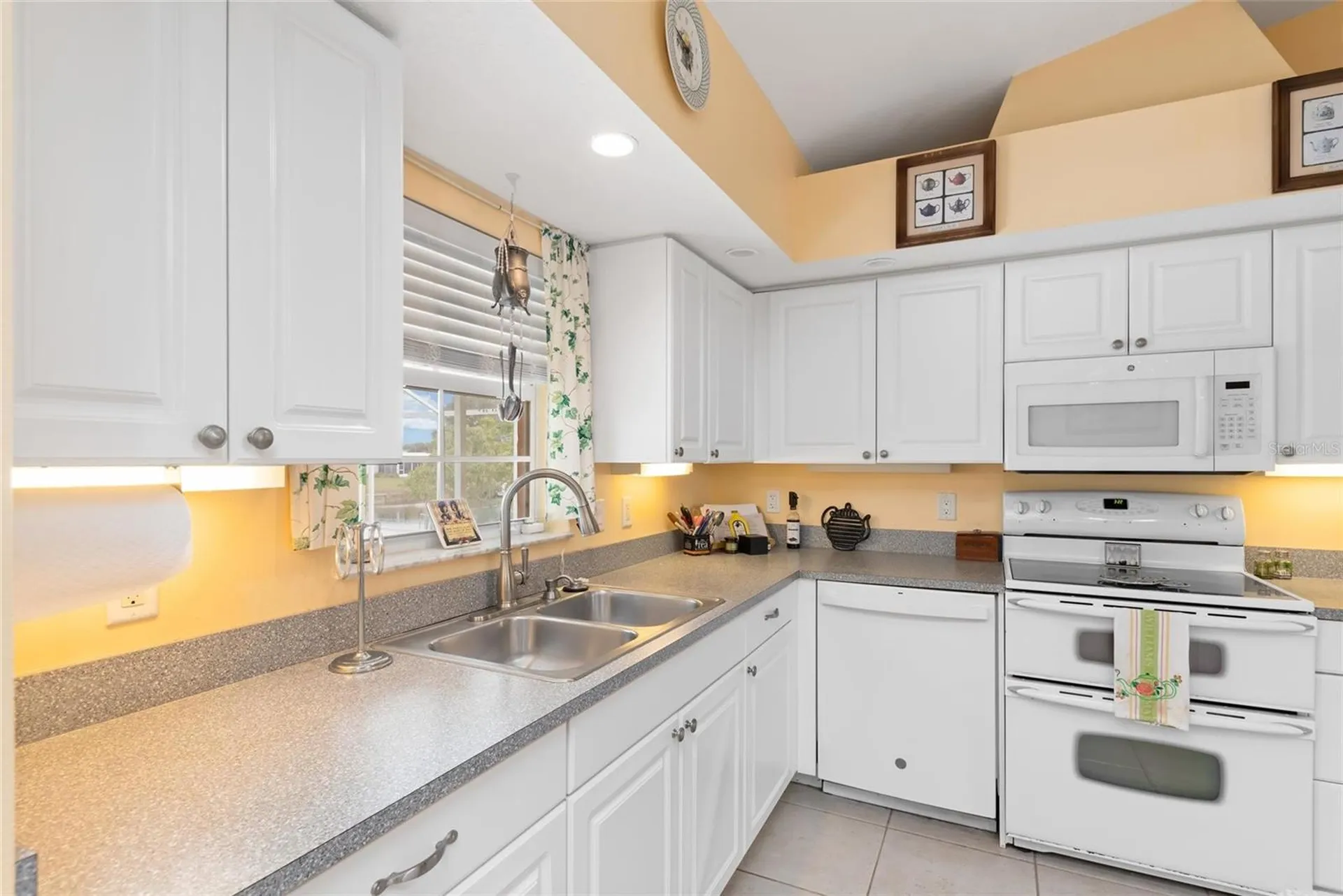 125 Baldwin Court SE Port Charlotte FL 33952