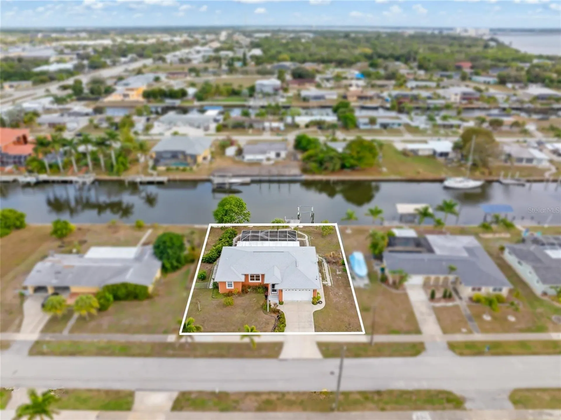 125 Baldwin Court SE Port Charlotte FL 33952
