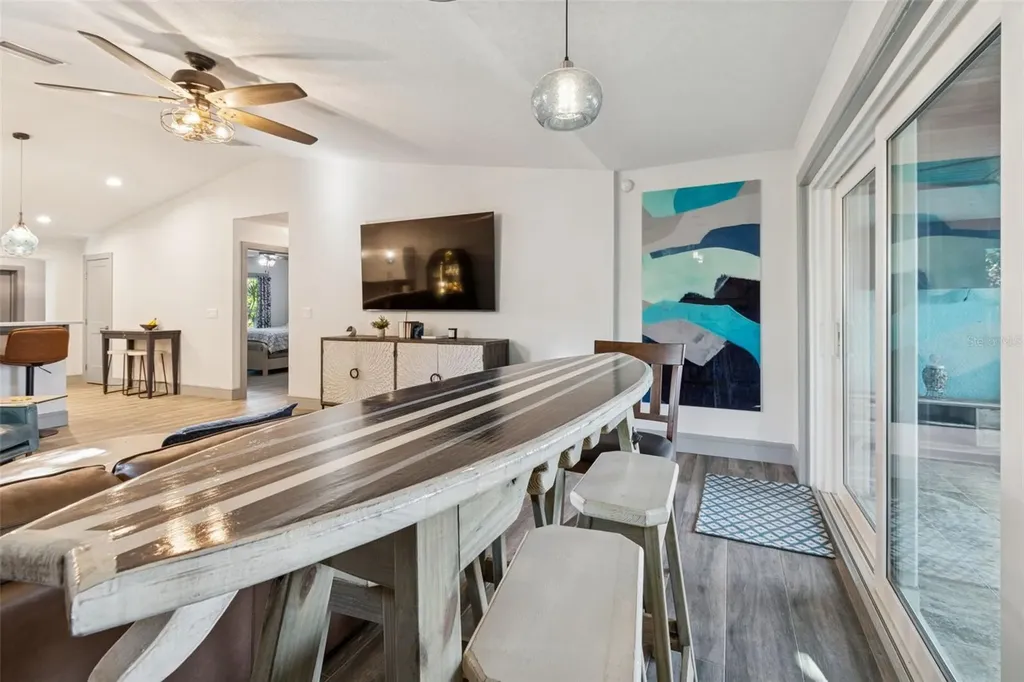 292 Sunlit Cove Drive NE St Petersburg FL 33702