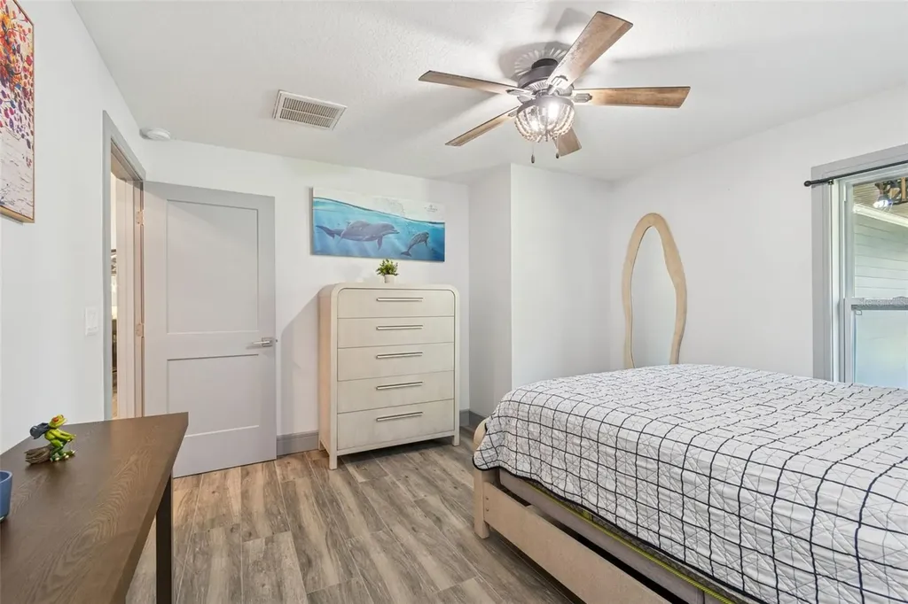 292 Sunlit Cove Drive NE St Petersburg FL 33702