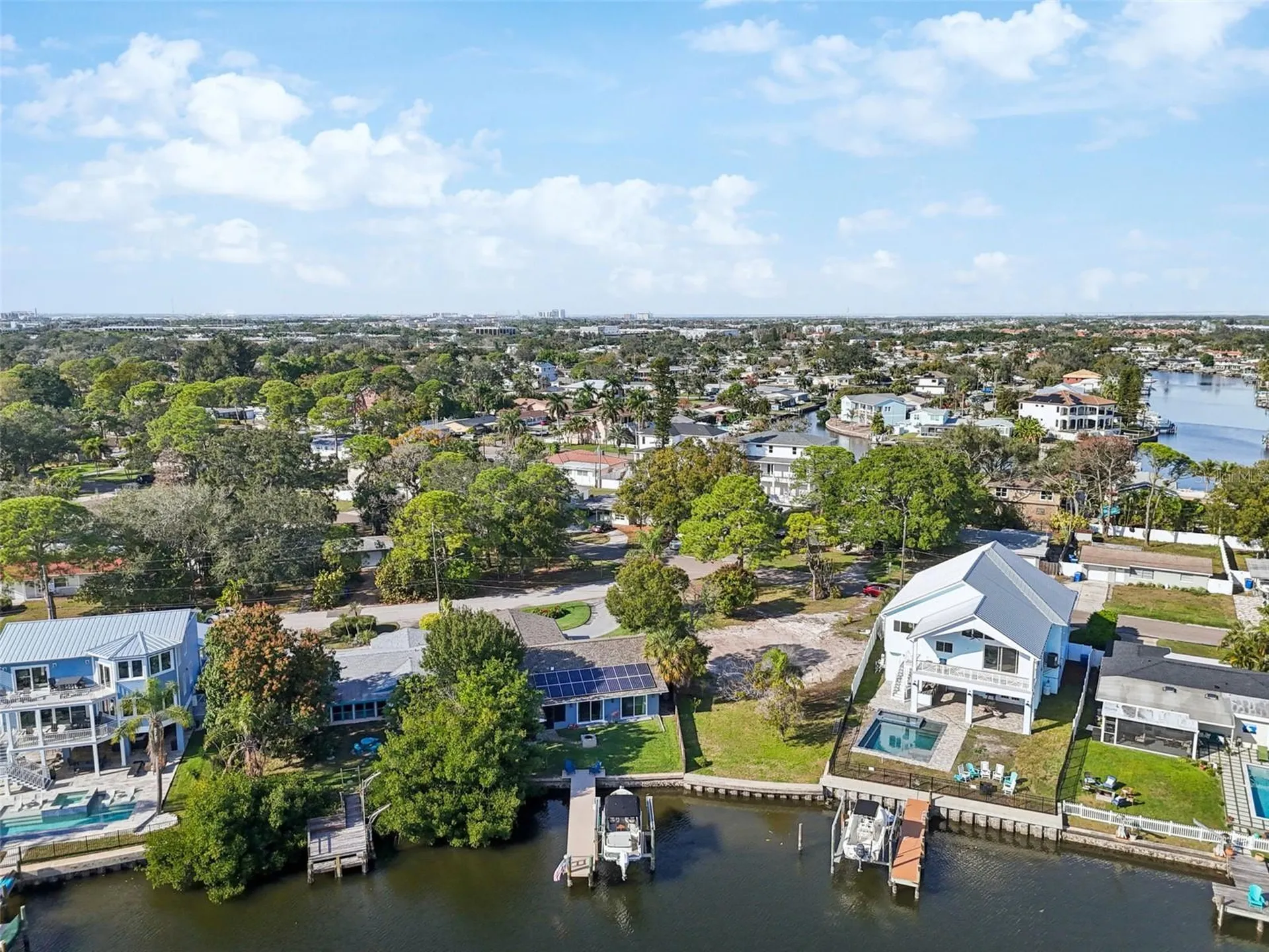 292 Sunlit Cove Drive NE St Petersburg FL 33702