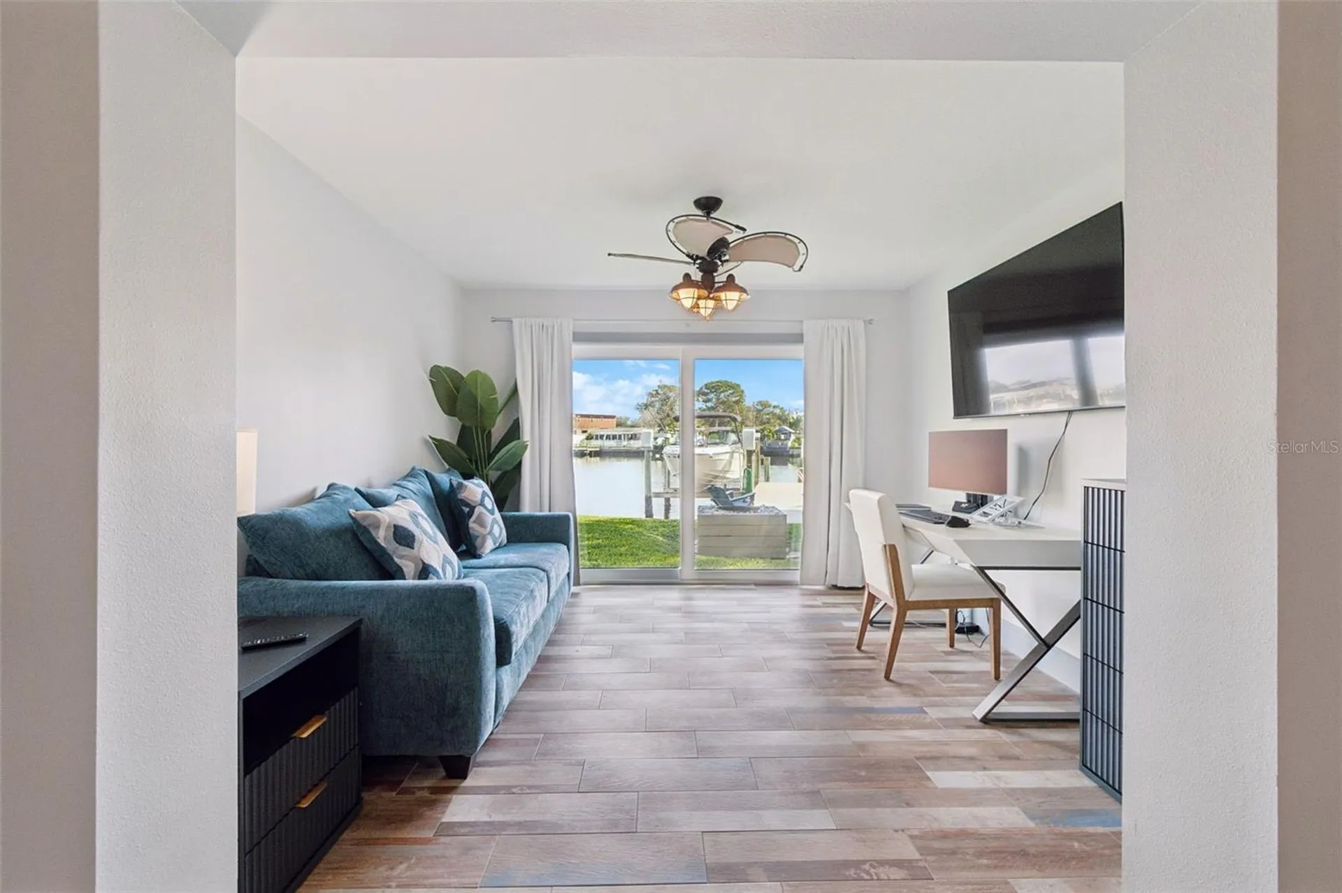 292 Sunlit Cove Drive NE St Petersburg FL 33702
