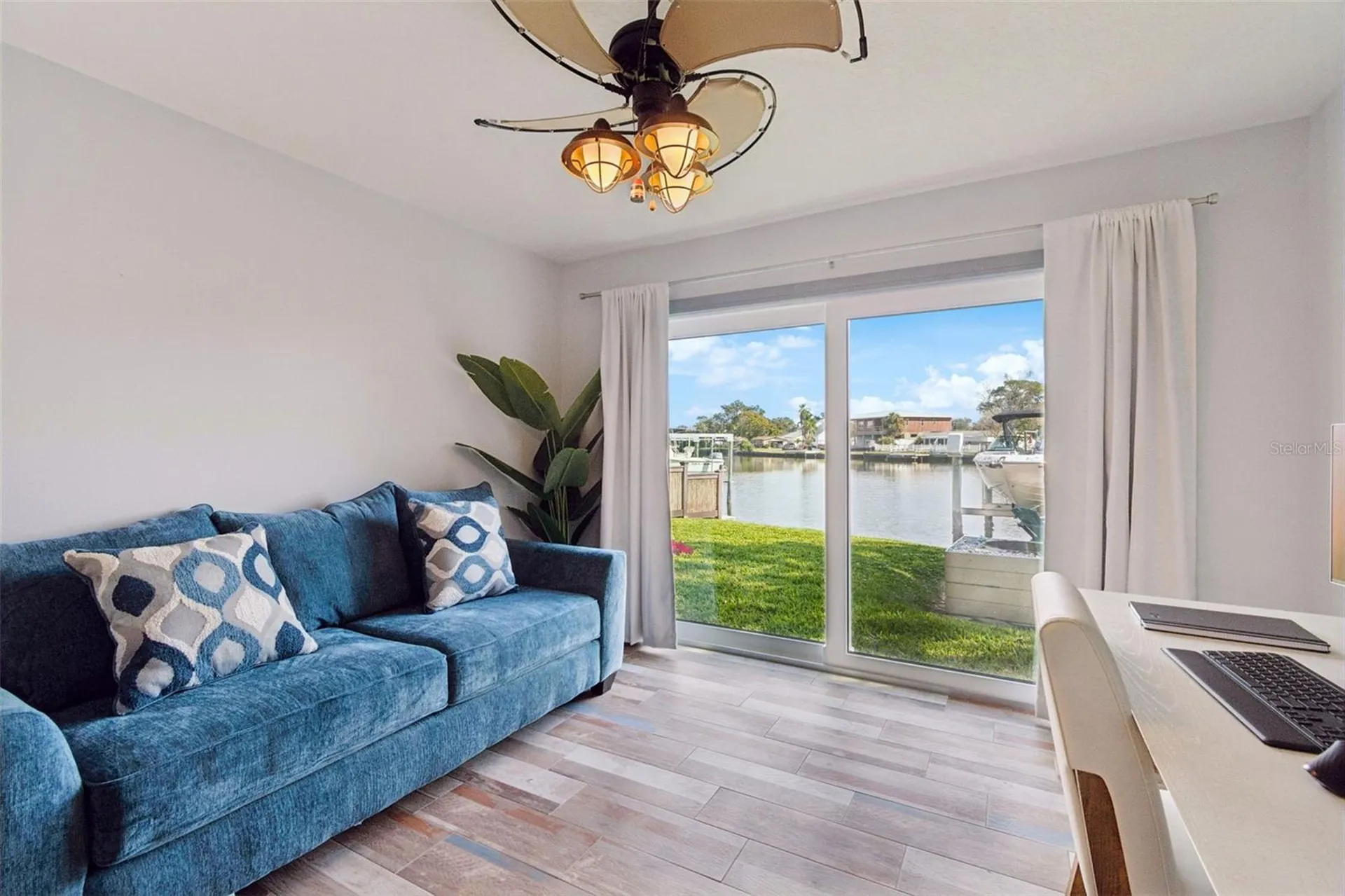 292 Sunlit Cove Drive NE St Petersburg FL 33702