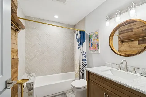 292 Sunlit Cove Drive NE St Petersburg FL 33702