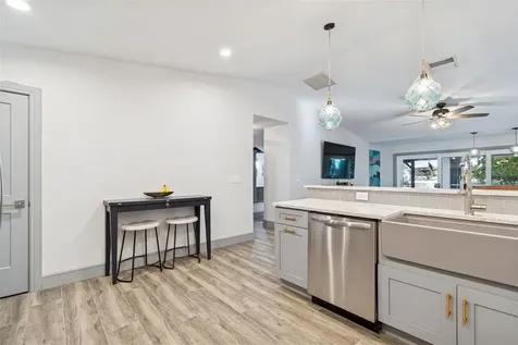 292 Sunlit Cove Drive NE St Petersburg FL 33702