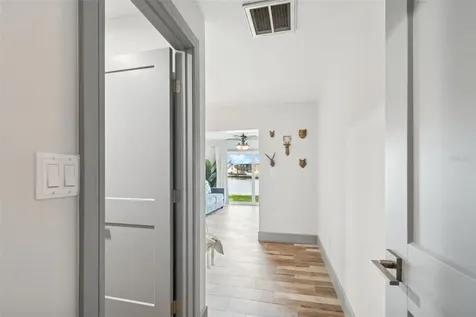 292 Sunlit Cove Drive NE St Petersburg FL 33702