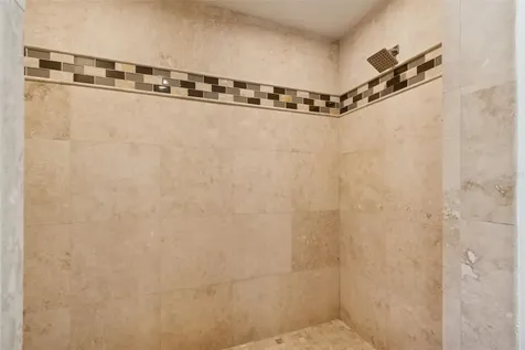 292 Sunlit Cove Drive NE St Petersburg FL 33702