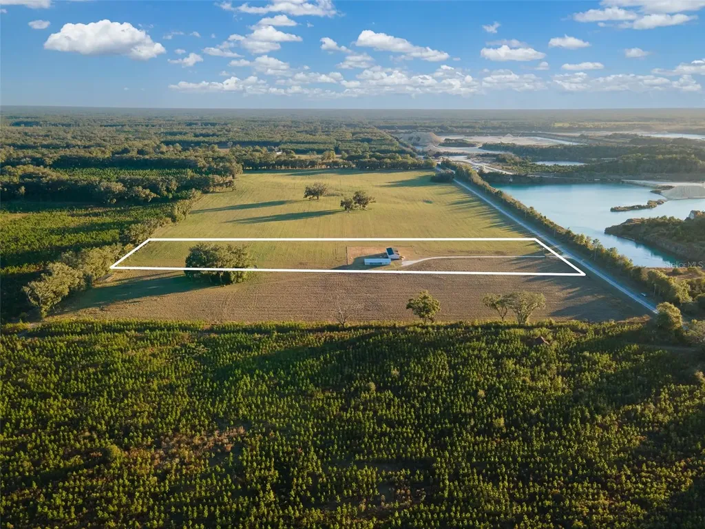 3789 NW 202nd Street Newberry FL 32669