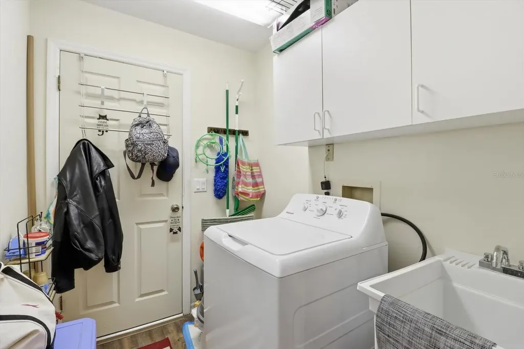560 E Falconry Court Hernando FL 34442