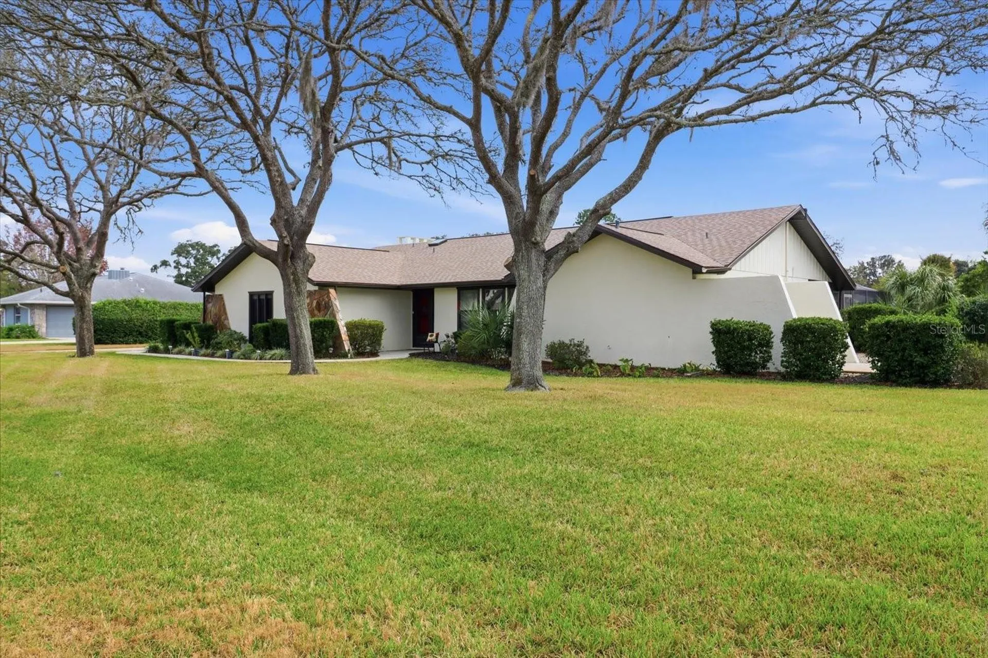 560 E Falconry Court Hernando FL 34442