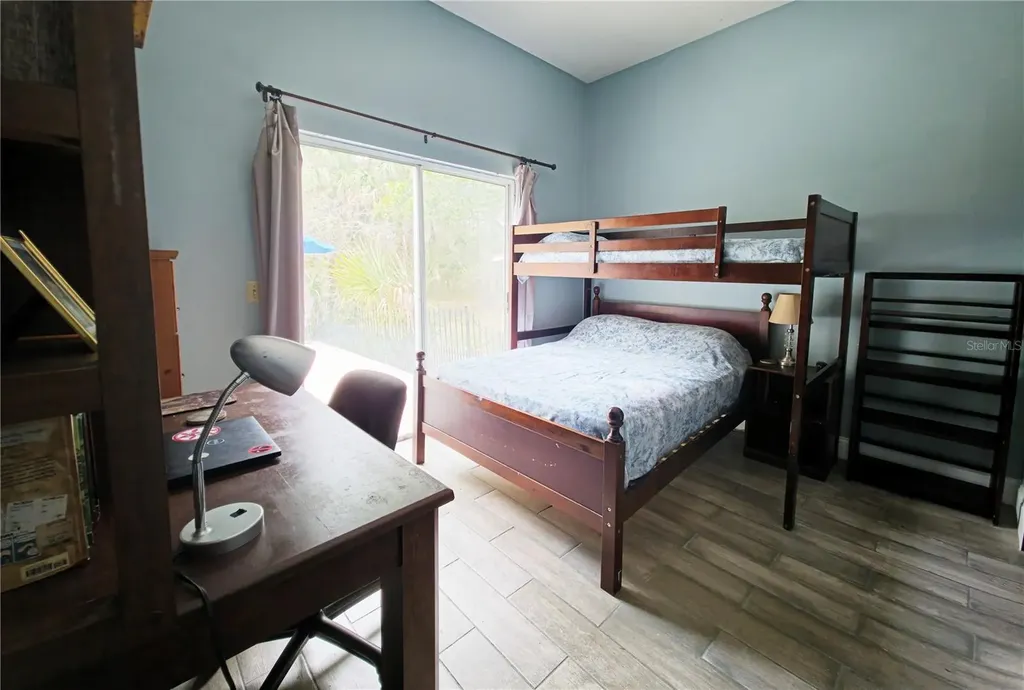 1052 Laura Street Casselberry FL 32707