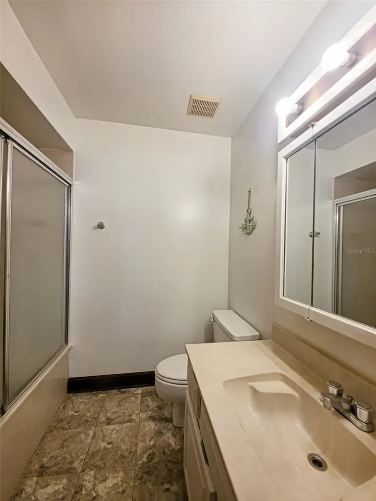 1052 Laura Street Casselberry FL 32707