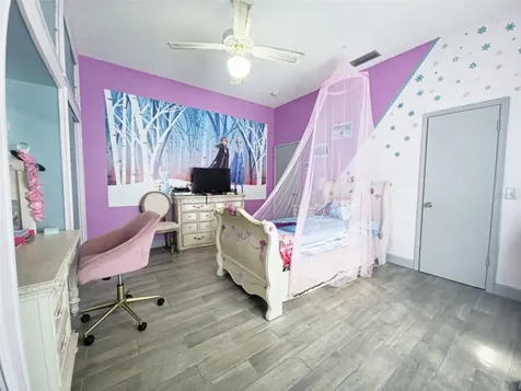 1052 Laura Street Casselberry FL 32707