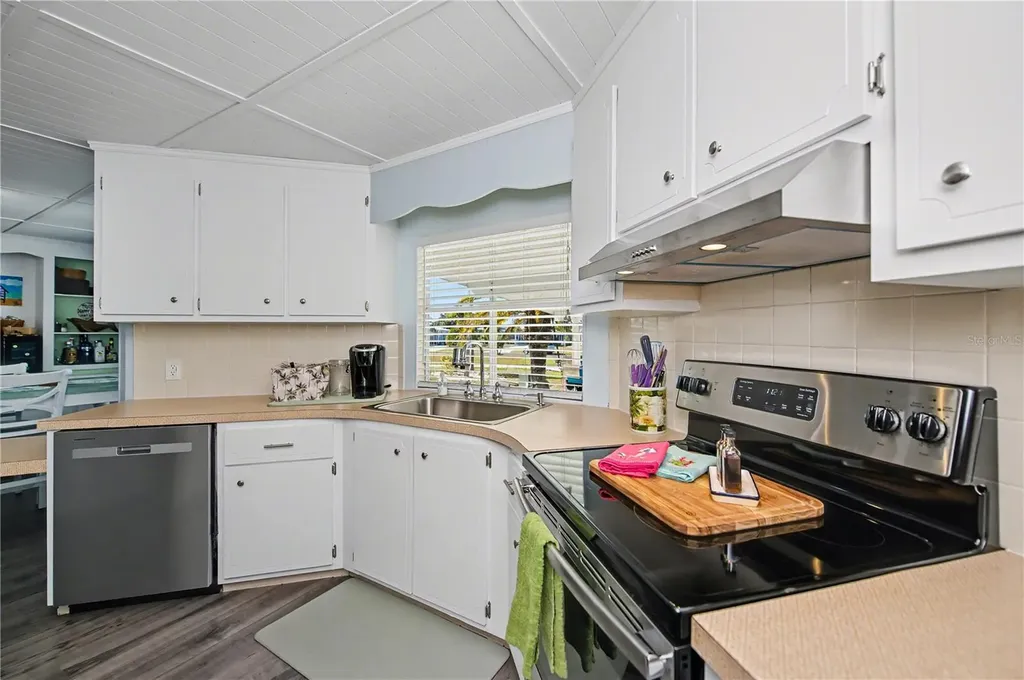 3303 Blue Jay Lane Englewood FL 34224