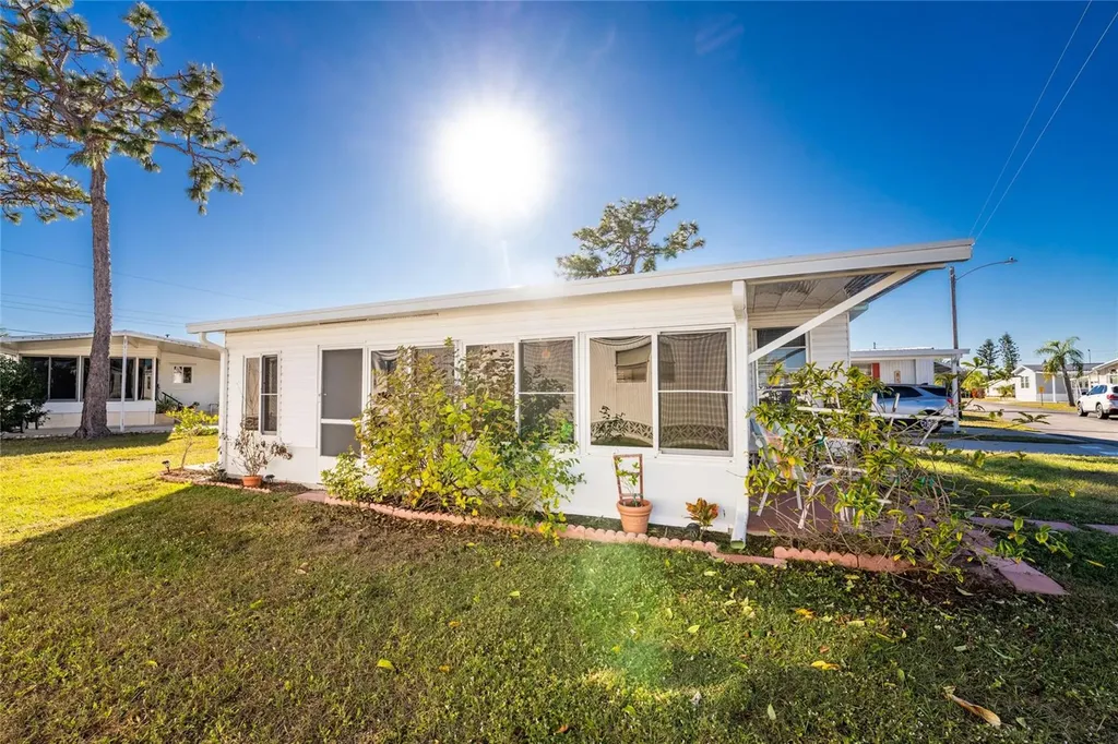 1891 Englewood Road Englewood FL 34223