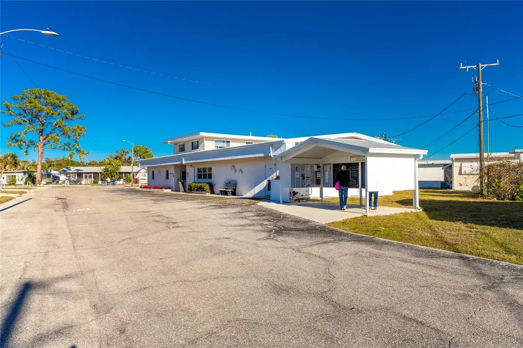 1891 Englewood Road Englewood FL 34223