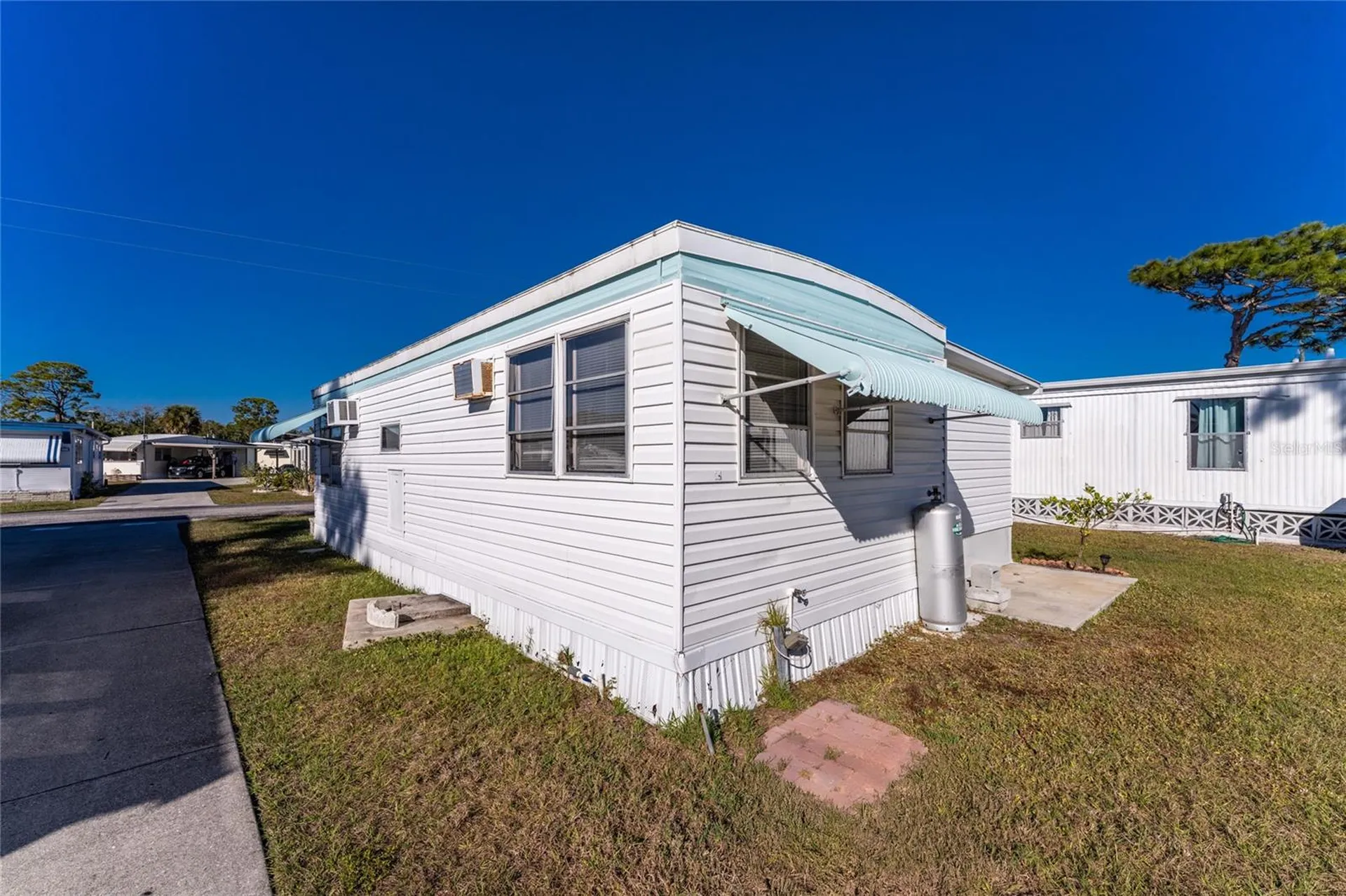 1891 Englewood Road Englewood FL 34223