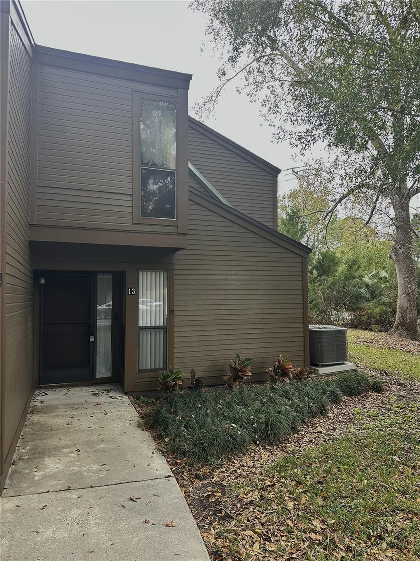 13 Surrey Court Palm Coast FL 32137