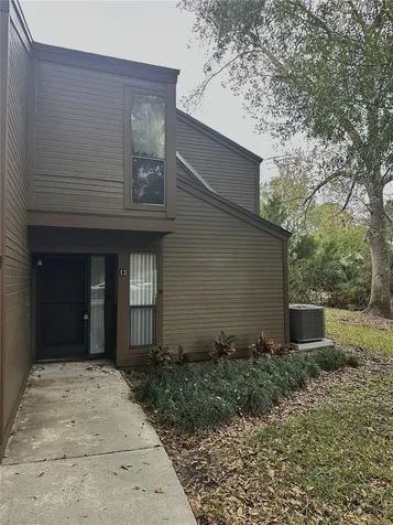 13 Surrey Court Palm Coast FL 32137