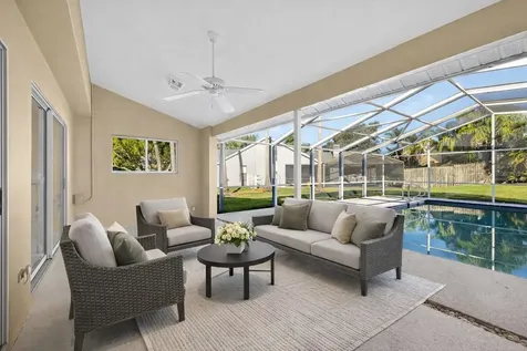 1819 Tree Swallow Way Palm Harbor FL 34683