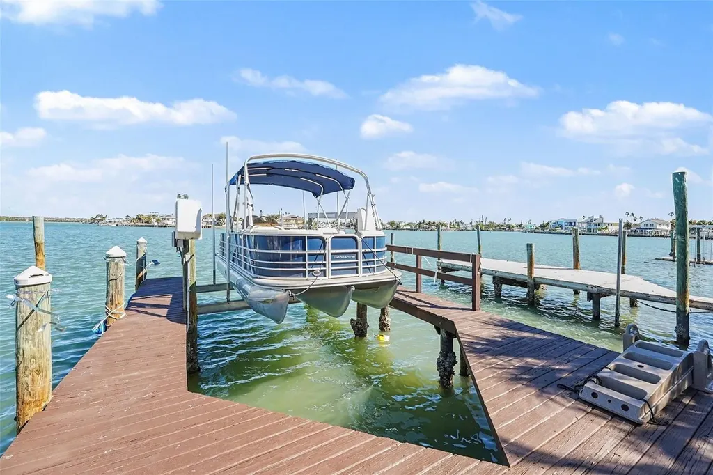 14215 N Bayshore Drive Madeira Beach FL 33708