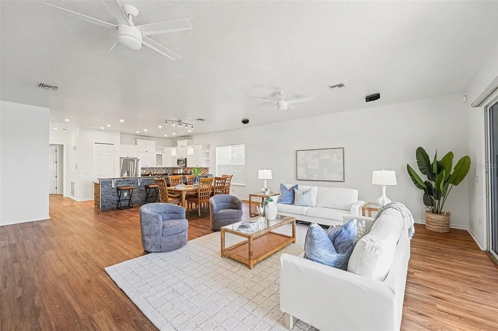14215 N Bayshore Drive Madeira Beach FL 33708