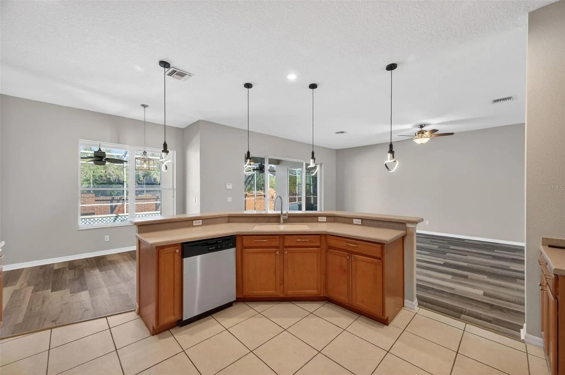 2541 Centennial Falcon Drive Valrico FL 33596