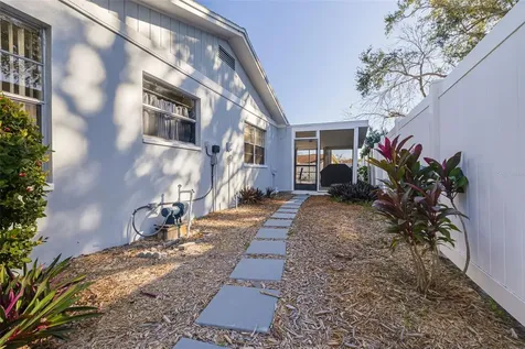 2959 Hickory Court Dunedin FL 34698