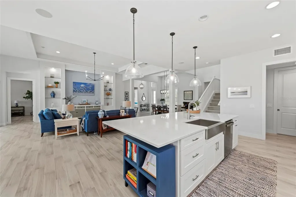 8067 Waterbend Trail Sarasota FL 34240